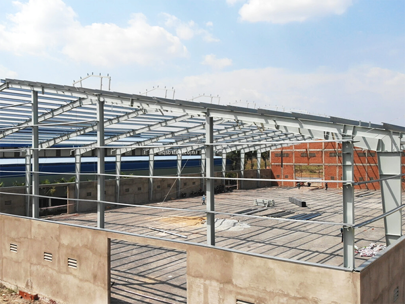 bracing systems in pre-engineered steel buildings