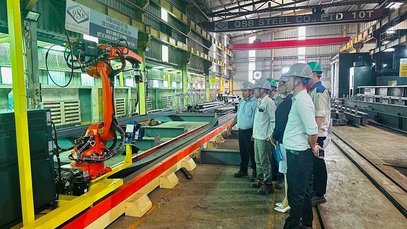 Lễ First Cut cho hạng mục kết cấu platform và support của ducting