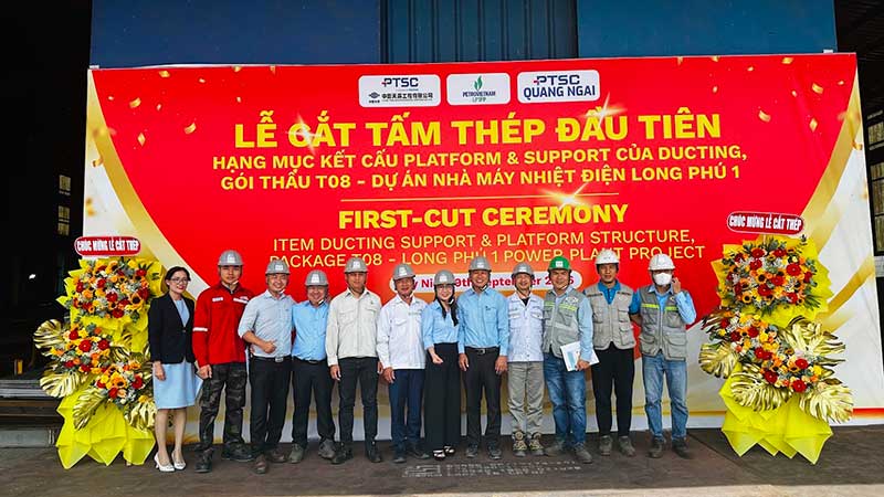 Lễ First Cut cho hạng mục kết cấu platform và support của ducting